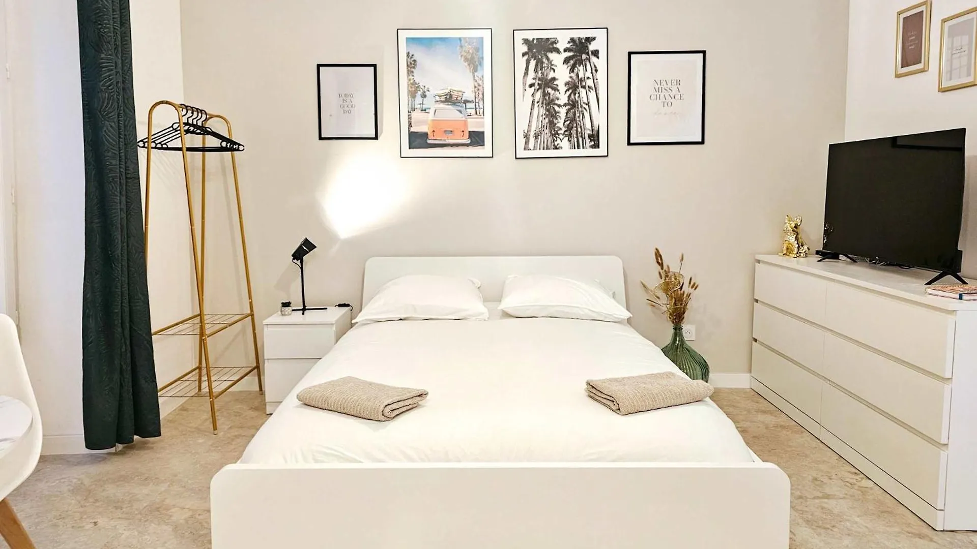 Rise Studio In City Center Of Marseille At Vieux-Port And Opera 0*,  Francia